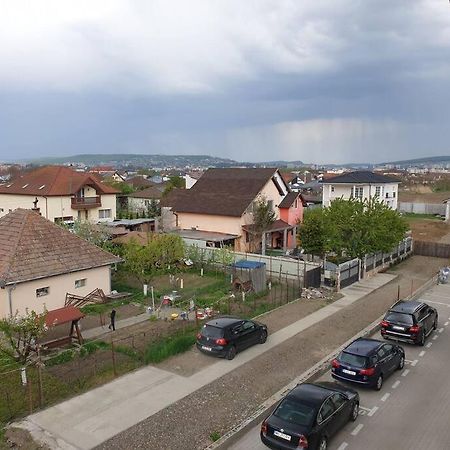Max Studio Sancraiu de Mures エクステリア 写真
